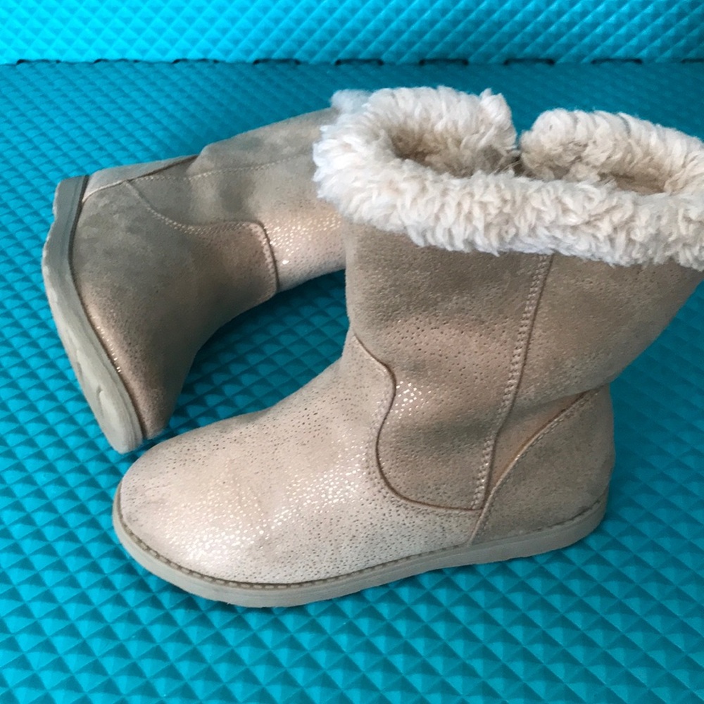 CAT & JACK Toddlers Girls Faux Fur Glitter Winte Boots | 12